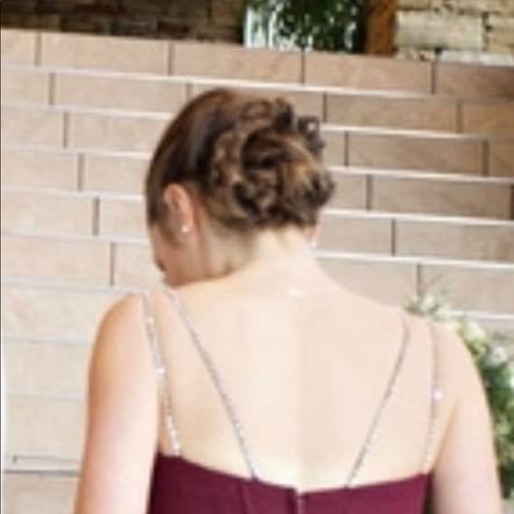 David’s Bridal Plum bridesmaid dress - Picture 2 of 5